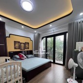 Bán nhà phố Tô Hiệu Hà Đông Diện Tích 36m2 2 T MT 4.6m Giá 6.6 tỷ Ngõ thông, 2 thoáng